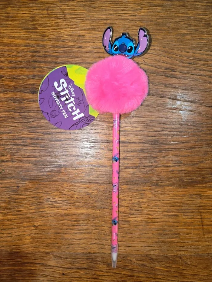 Bic pompom Stitch neuf