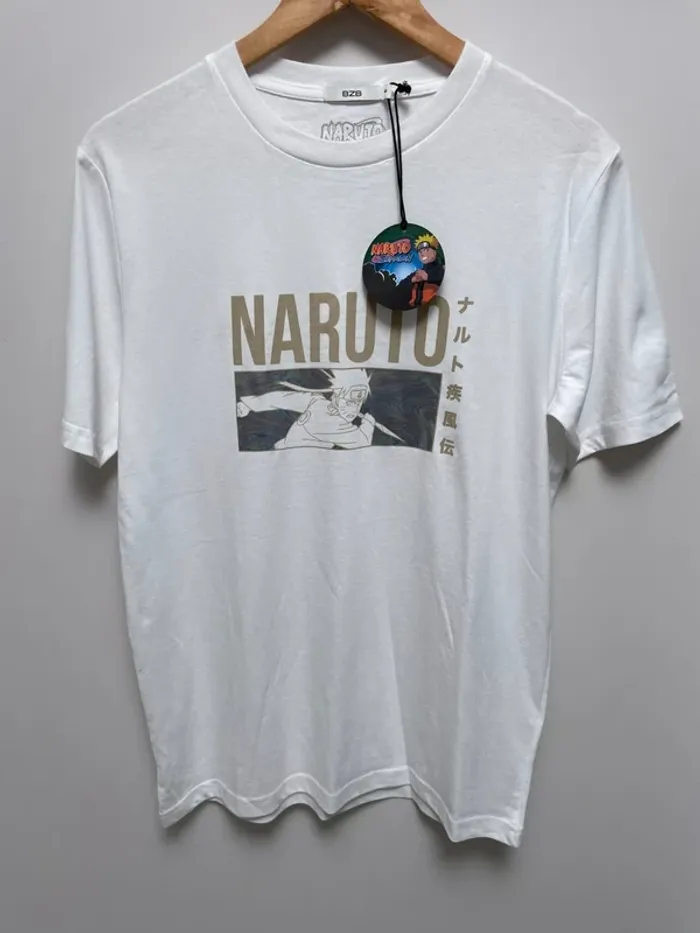 T-shirt Naruto neuf avec étiquette taille S