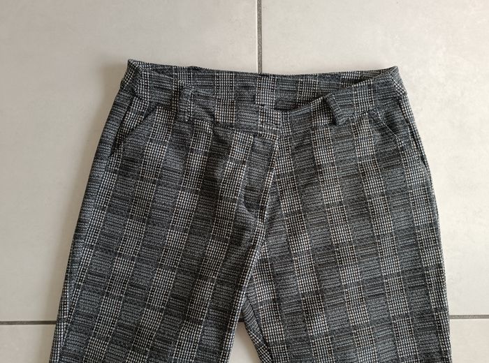 Pantalon Taille 40 - photo numéro 2