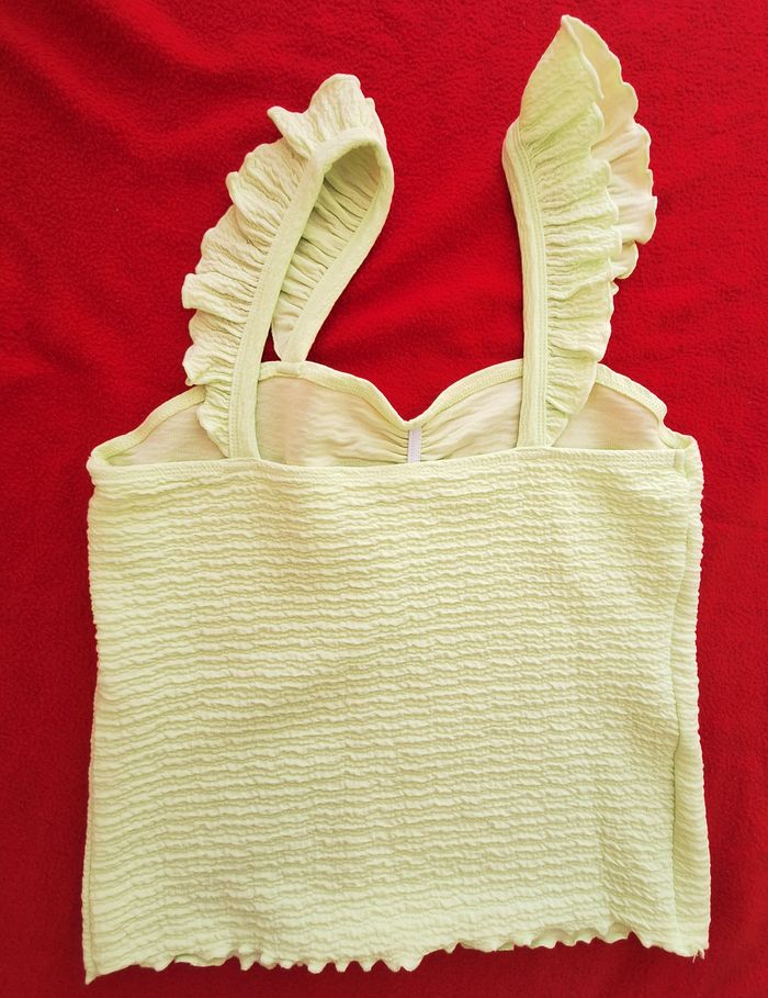 HAUT VERT ANIS VOLANTS - TAILLE M - PIMKIE - photo numéro 2