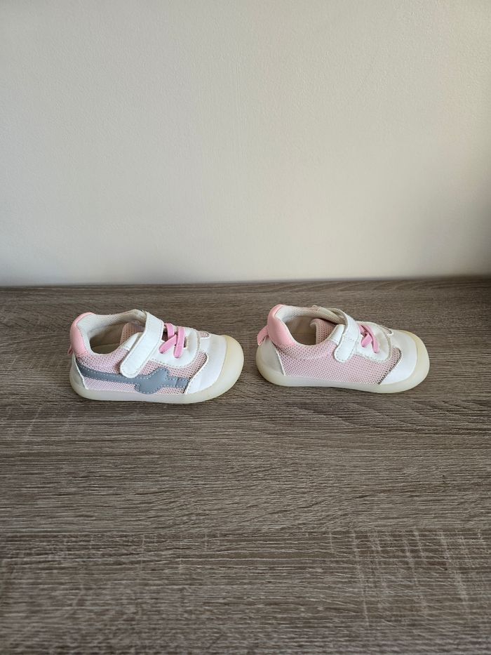 Chaussure Fille - Basket - Taille 22 - photo numéro 3