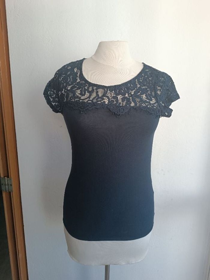 Tee shirt