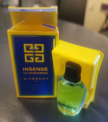 Miniature Collection Insensé Givenchy