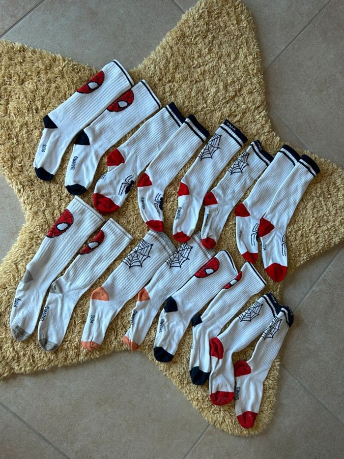 8 paires de chaussettes hautes Spiderman 31-34 - photo numéro 3