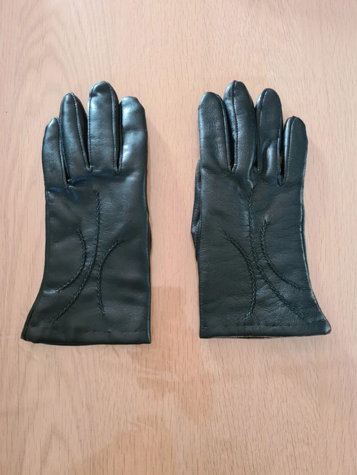 Gant rose gant noir - photo numéro 5