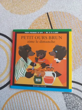 Livre Petit ours brun aime le dimanche