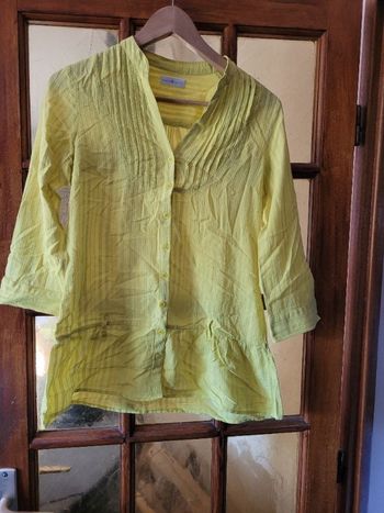 Chemise taille 2 cache cache