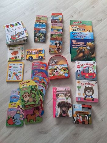 Lot de livres 1er âge neufs et tbe9