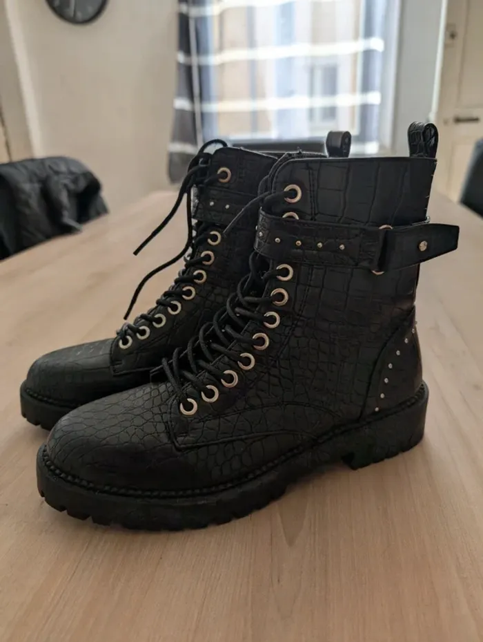 Bottines pointure 36. - photo numéro 2