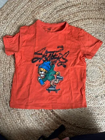 T-shirt 6 ans imprimé Gemo neuf