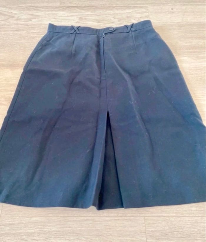 Jupe élégante mi-longue ajustée - photo numéro 2