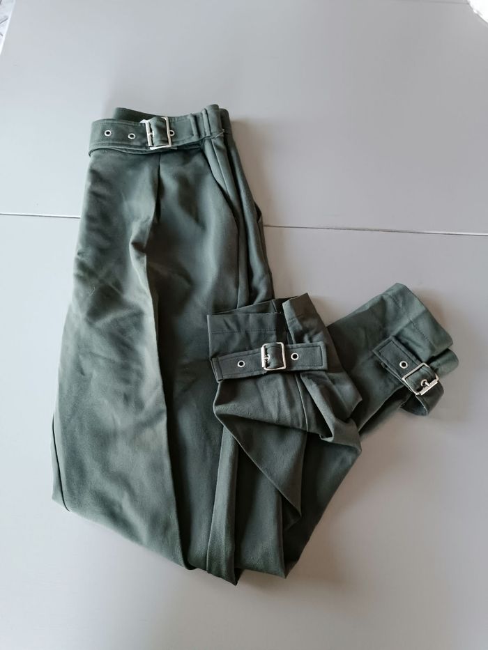 Pantalon classe kaki Tally weijl taille 36
