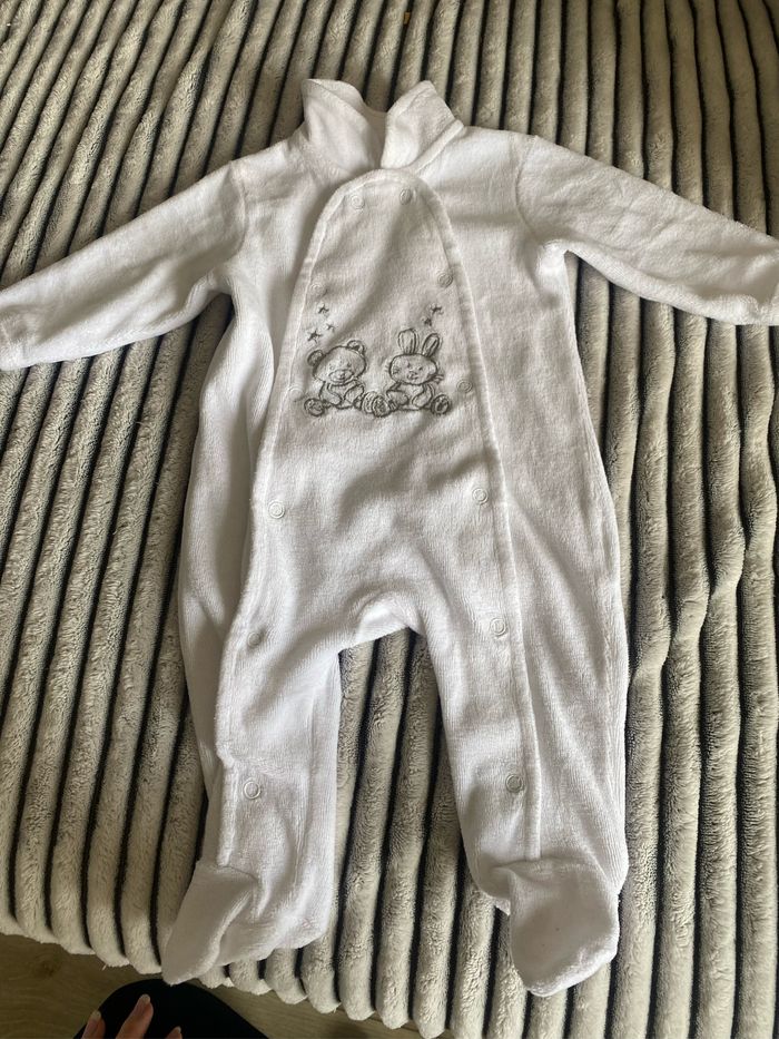 Lot de 7 Pyjama en Velour. - photo numéro 8