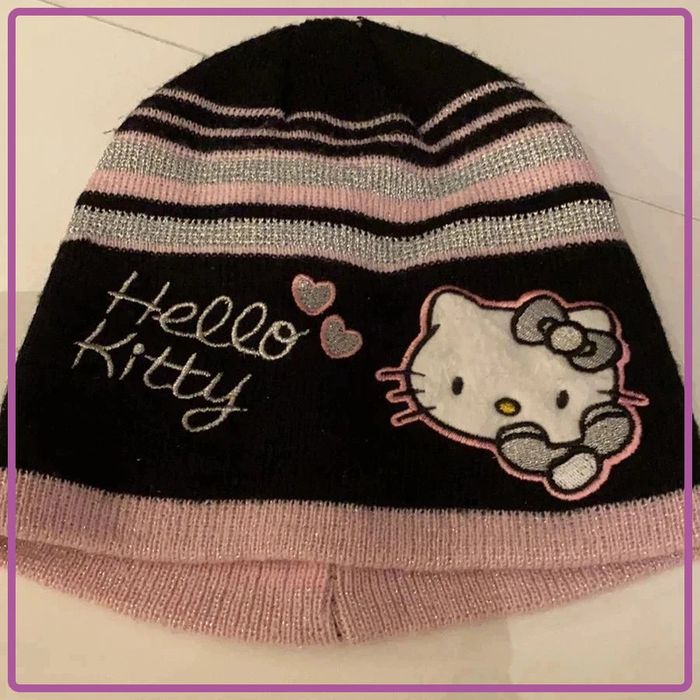 🌟🌟bonnet hello kitty taille 54 cm 🌟🌟