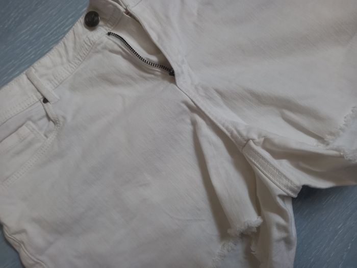 Short femme blanc 42 - photo numéro 2
