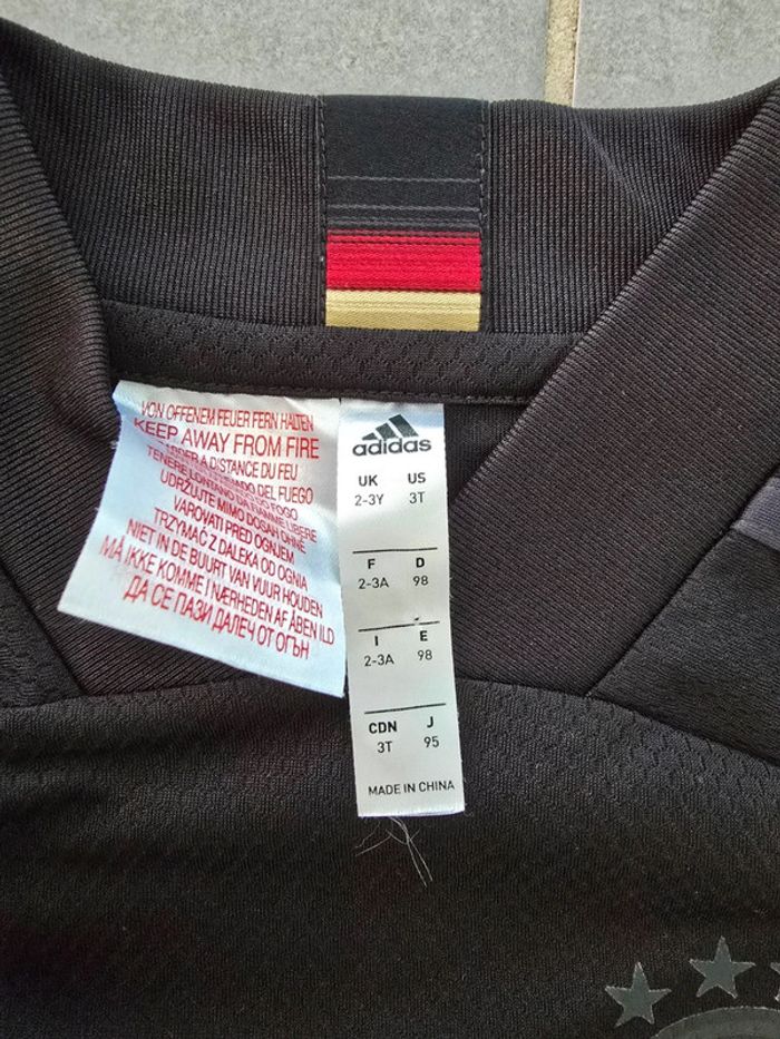 Ensemble short Deutscher + chaussettes - photo numéro 5