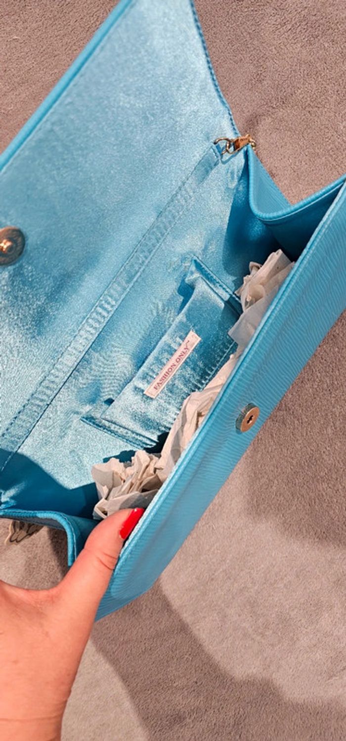 Magnifique sac à bandoulière chaînette neuf. - photo numéro 3