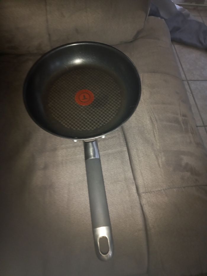 Poêle tefal induction 24cm - photo numéro 2