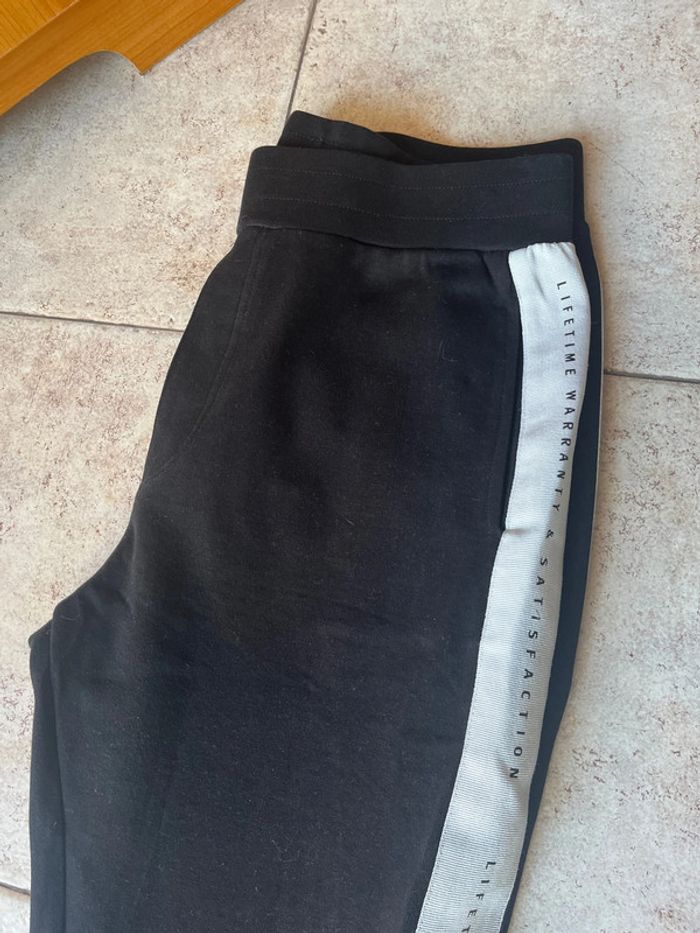 Pantalon à bande noir et blanc Bershka M - photo numéro 5