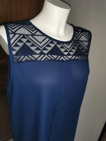 Haut bleu marine sans manches taille XL