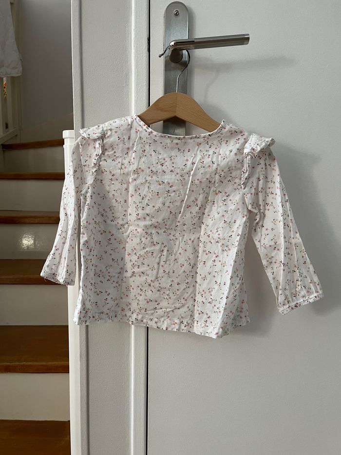 Blouse fleuri - H&M - 12 mois - photo numéro 2