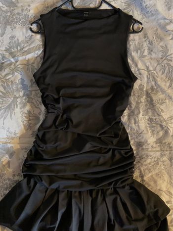 Robe courte noire