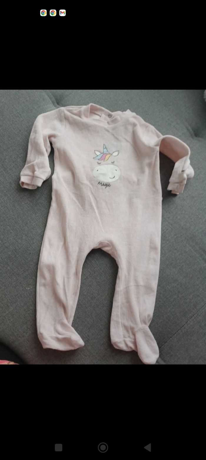 Pyjama - photo numéro 2