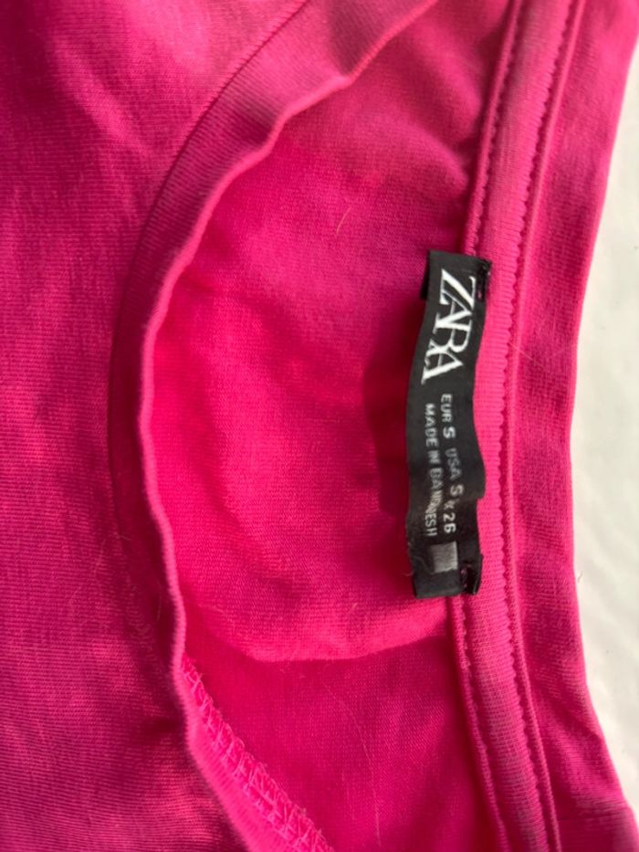 T-shirt femme fille court taille 36/S rose fushia marque Zara - photo numéro 3