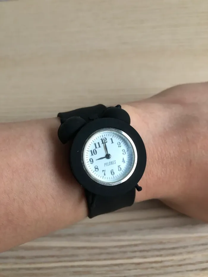 Montre snap noire en forme de montre - photo numéro 5