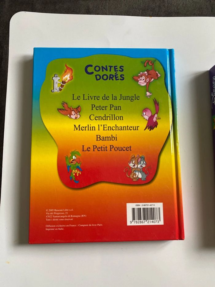 lot de trois gros livres de contes pour enfants - photo numéro 4