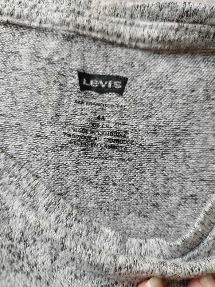 Pull léger Levis 4 ans - photo numéro 2