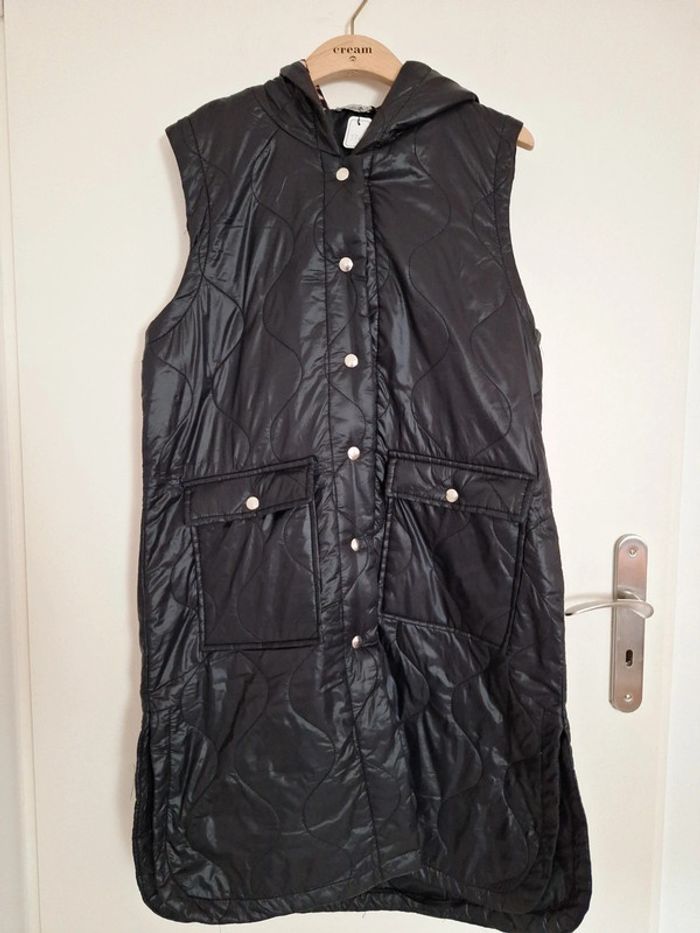 🖤 Superbe veste matelassée longue noire - photo numéro 2