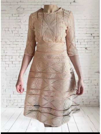 Magnifique robe neuve Maje, taille 2, jamais portée avec étiquette d’origine (prix initial 720 €)