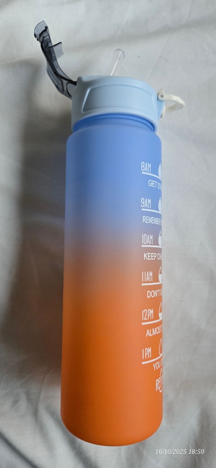 Gourde d'eau - photo numéro 4