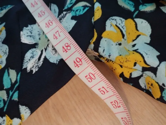 Robe en soie taille 40 Essentiel Antwerp - photo numéro 7