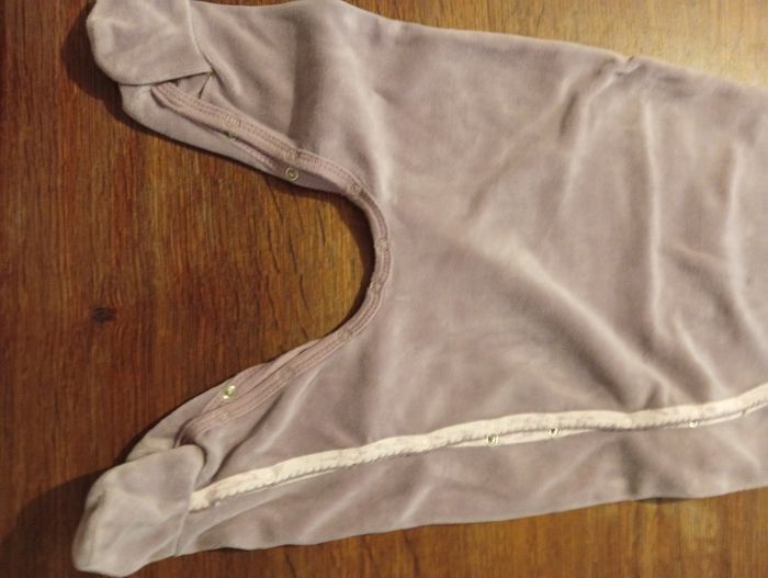 Lot de 2 pyjamas taille 6 mois - photo numéro 5