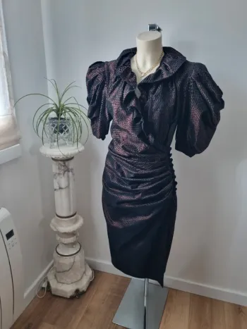 Robe structuré marron en velours vintage