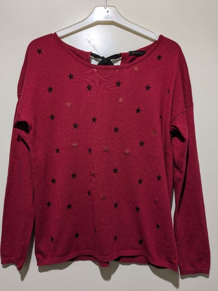 Pull léger Season rouge. Taille M