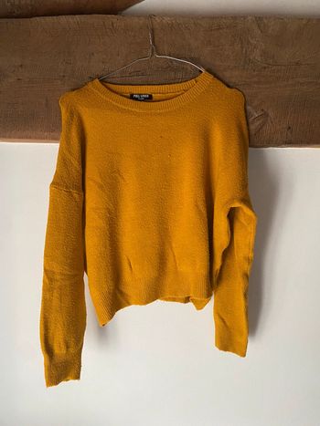 Pull moutarde