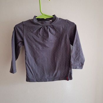 18 mois sous pull gris et rose