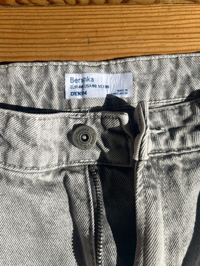 Jean neuf Bershka