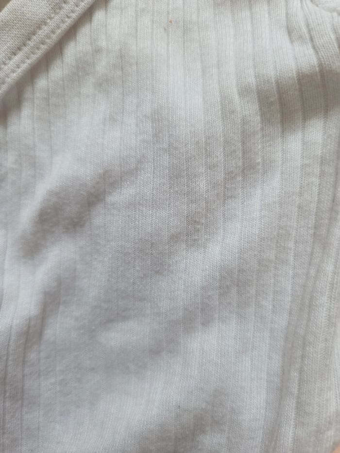 Body 0-1m n50 h&m - photo numéro 2