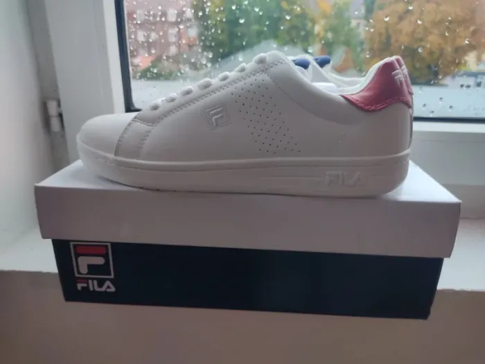 Fila crosscourt baskets basses blanc rouge taille 39 - photo numéro 2