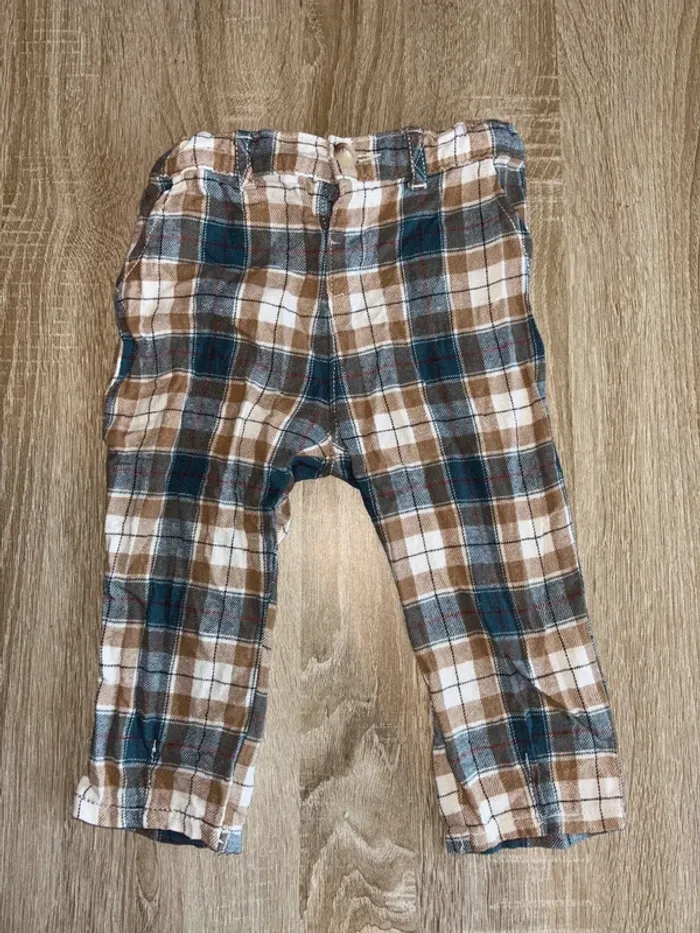pantalon à carreaux