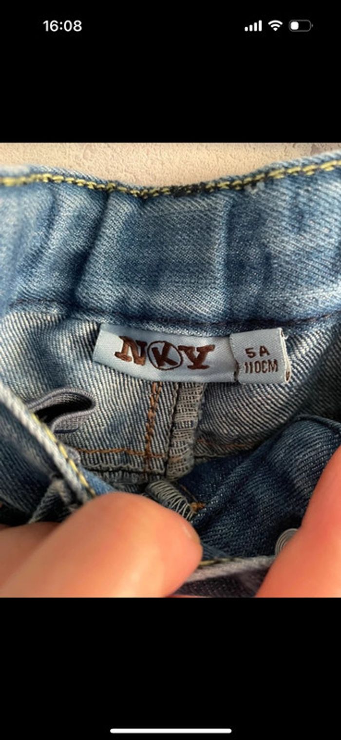 Short NKY taille 5 ans - photo numéro 3