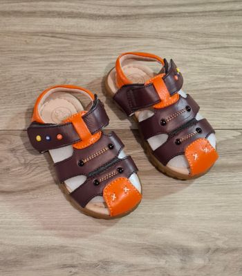 Sandales similicuir enfant confortable fermeture scratch Mixte