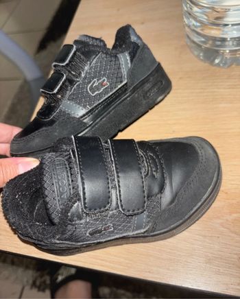 Lacoste taille 21