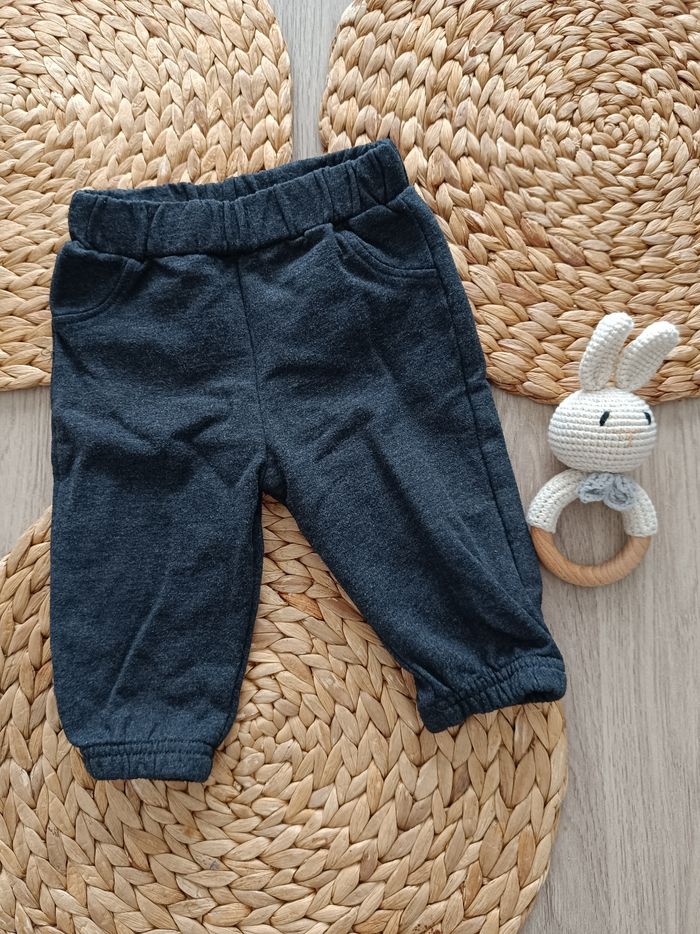 🌼 Pantalon - 9 mois 🌼