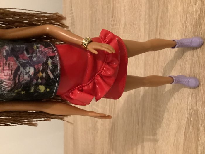 Barbie Fashionistas avec cheveux longs tréssés - photo numéro 2