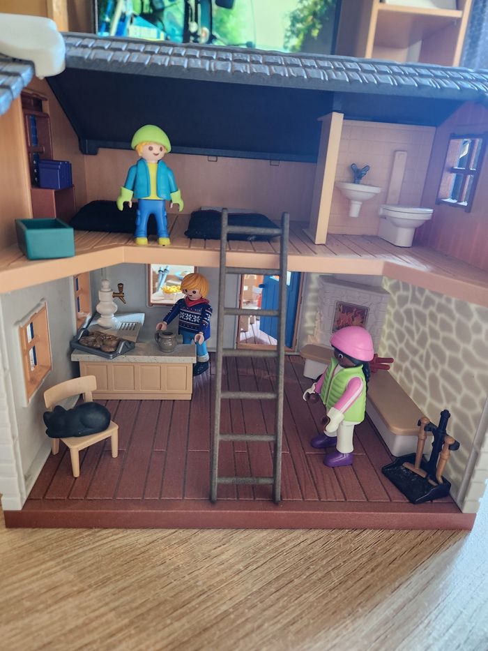 Playmobil 9280 Chalet de ski + boîte & notice – Très bon état - photo numéro 4